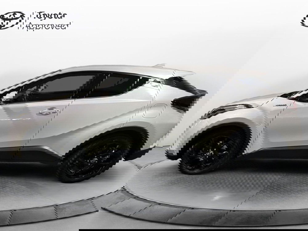 Toyota Toyota C-HR usata a Milano (3)