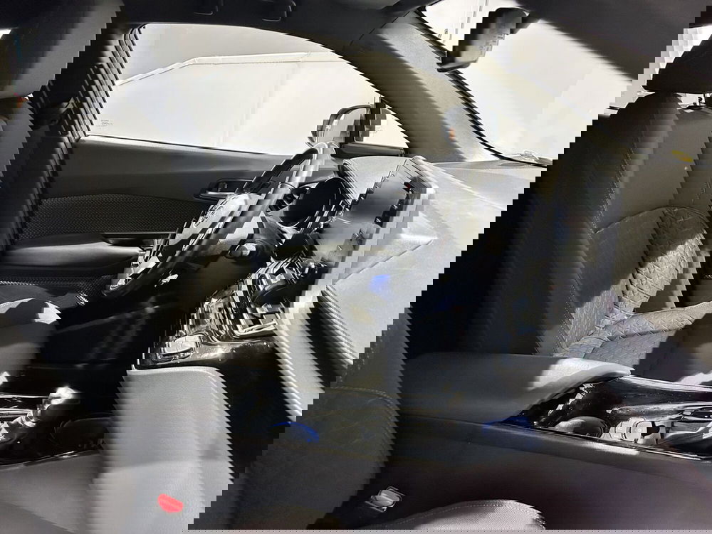 Toyota Toyota C-HR usata a Milano (7)