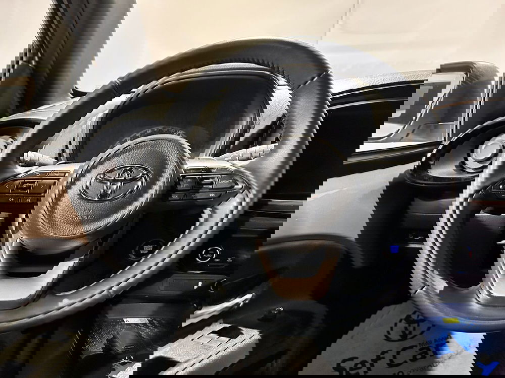 Toyota Aygo X usata a Milano (10)