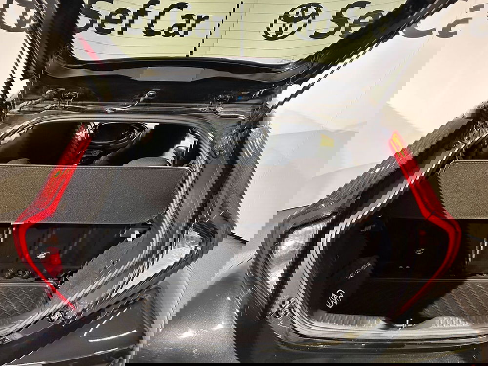 Toyota Aygo X usata a Milano (11)