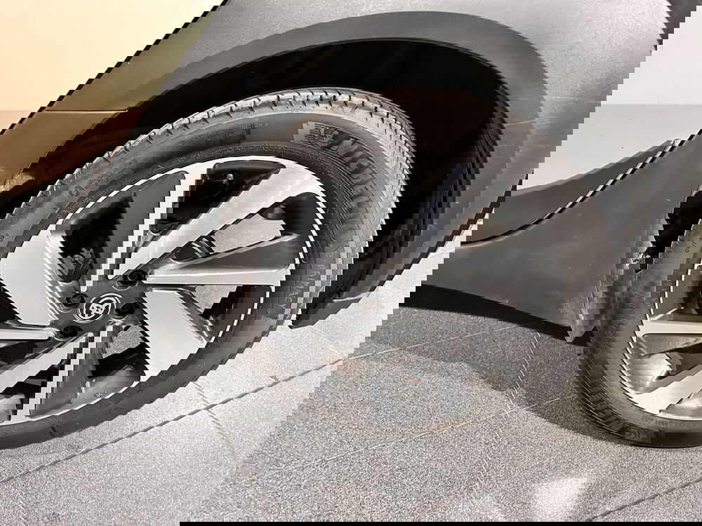 Toyota Aygo X usata a Milano (15)