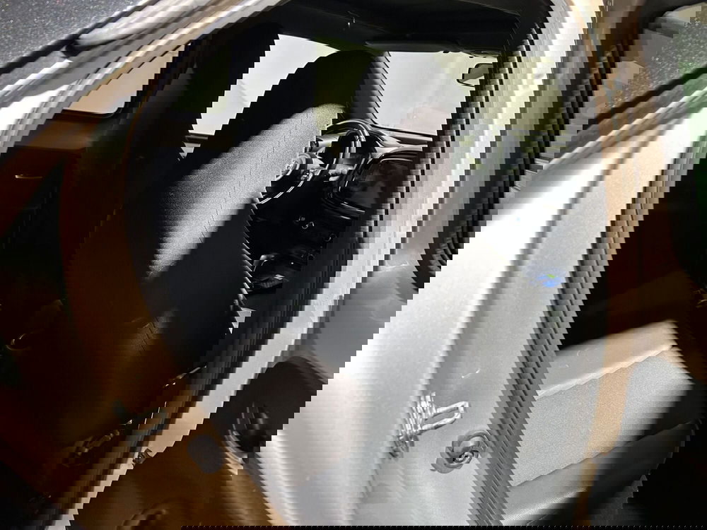 Toyota Aygo X usata a Milano (8)