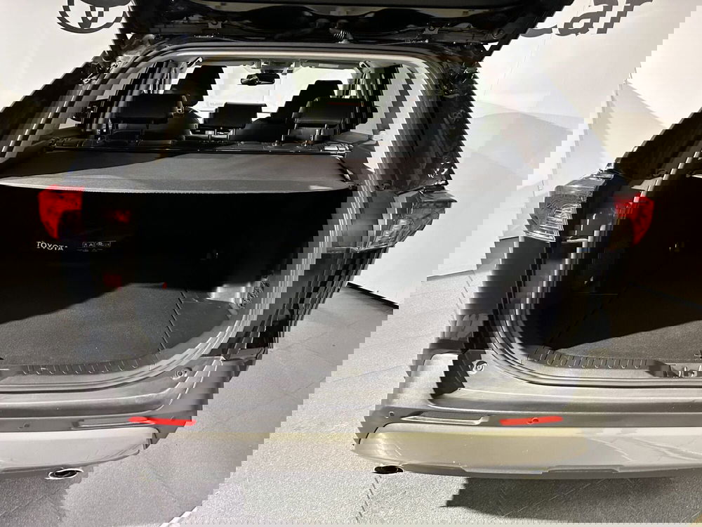 Toyota Rav4 usata a Milano (11)