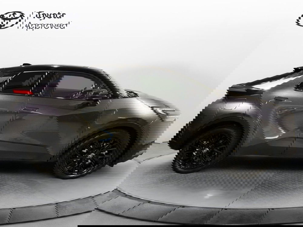 Toyota Toyota C-HR usata a Milano (14)