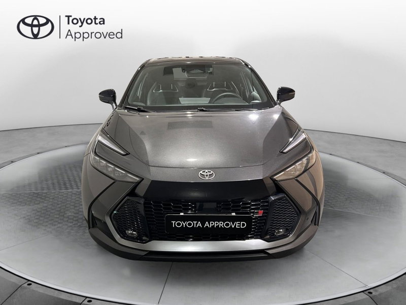 Toyota Toyota C-HR usata a Milano (5)