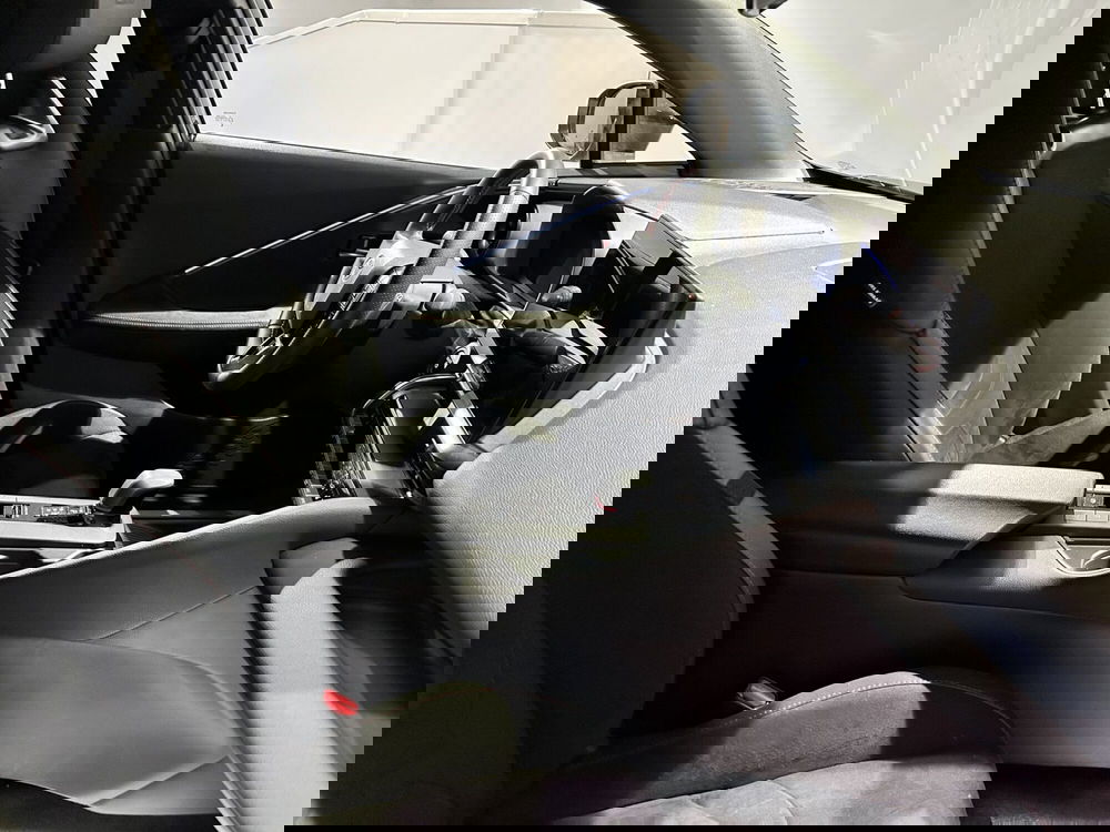 Toyota Toyota C-HR usata a Milano (7)