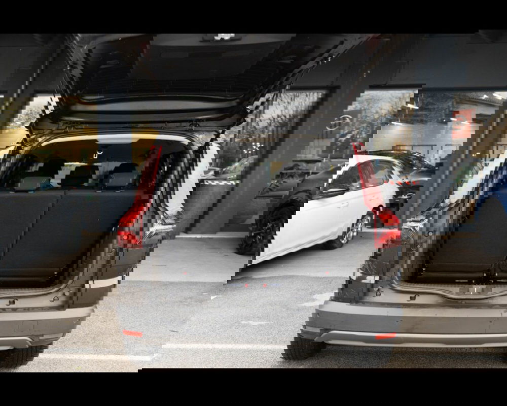 Dacia Jogger usata a Venezia (16)