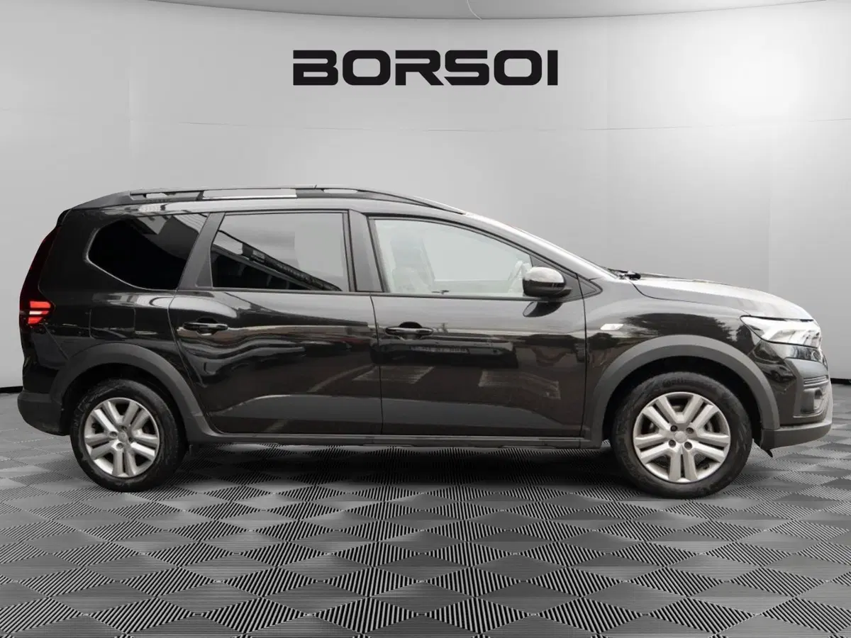 Dacia Jogger usata a Venezia (6)