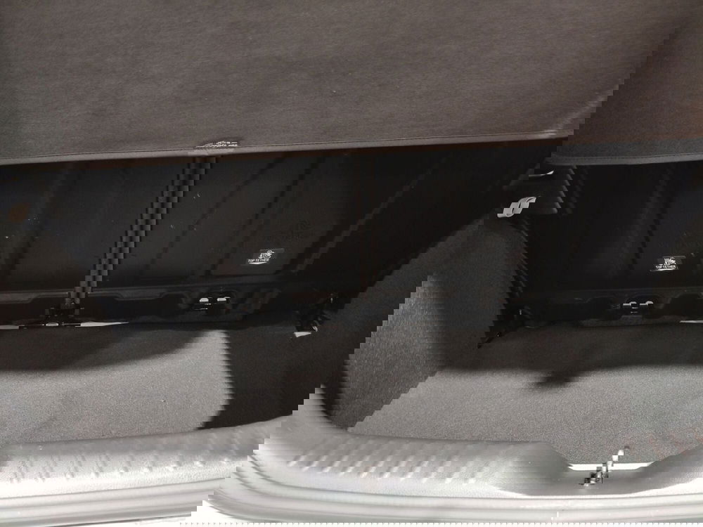 Toyota Aygo X usata a Roma (13)