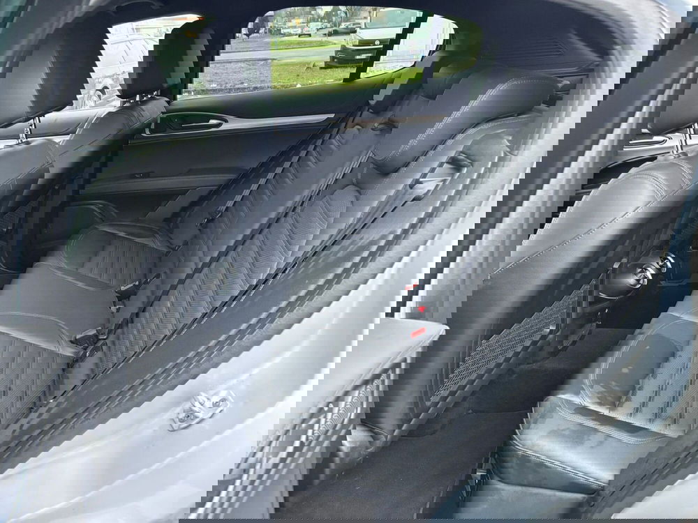 Alfa Romeo Stelvio usata a Modena (12)