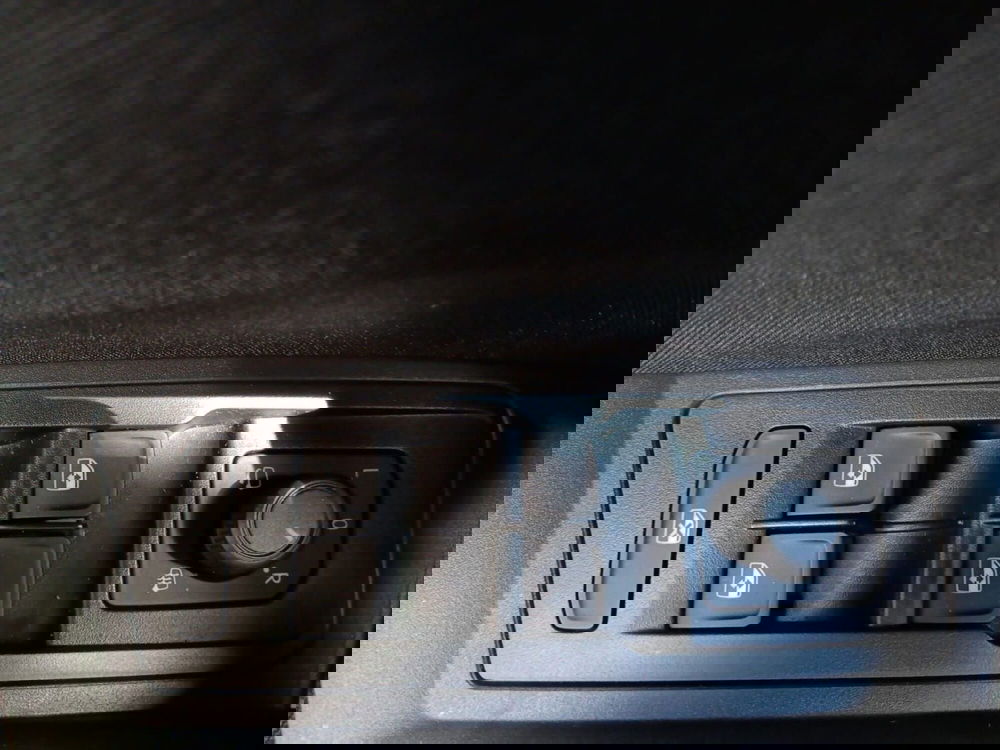 Volkswagen T-Roc usata a Bologna (18)
