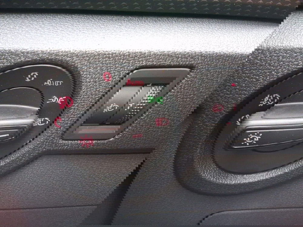 Volkswagen T-Cross usata a Bologna (19)