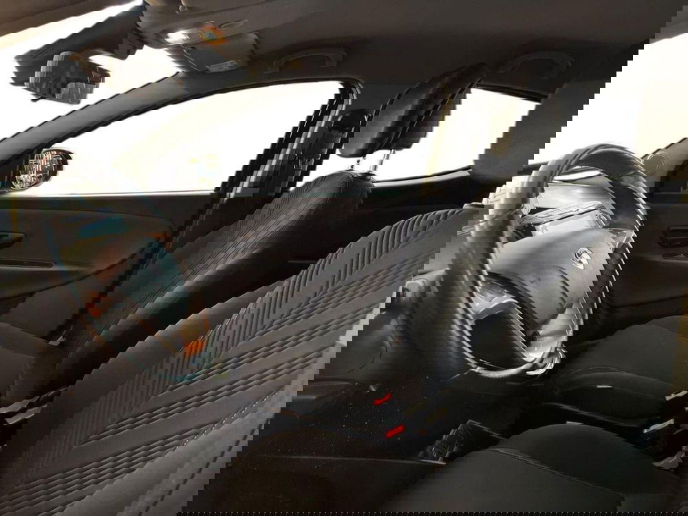 Lancia Ypsilon usata a Bari (7)