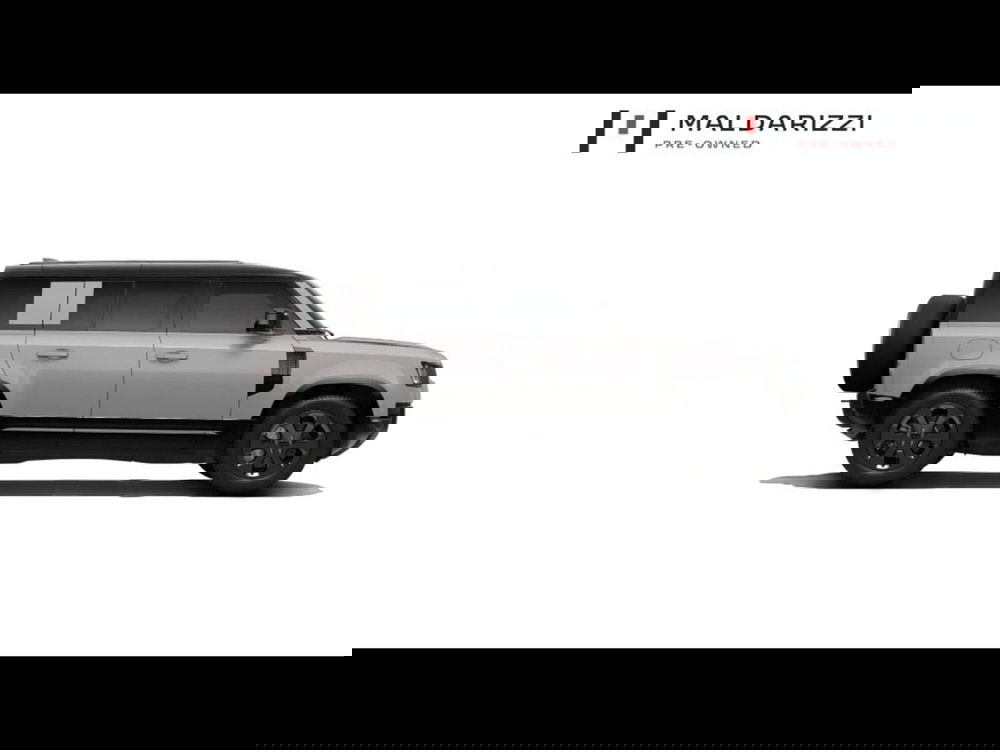 Land Rover Defender nuova a Bari (2)