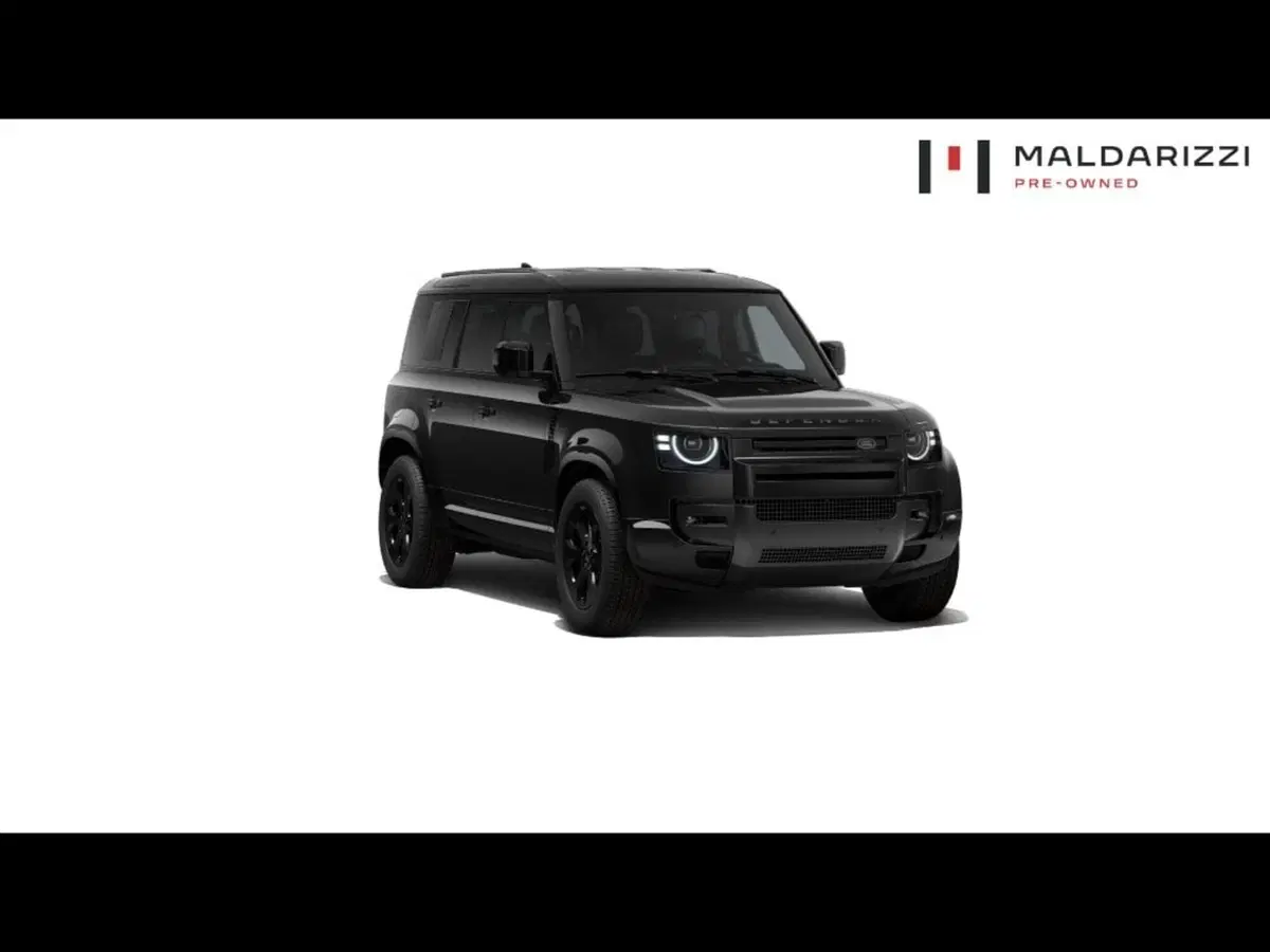 Land Rover Defender nuova a Bari
