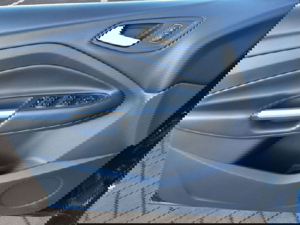 Ford Kuga usata a Cosenza (12)