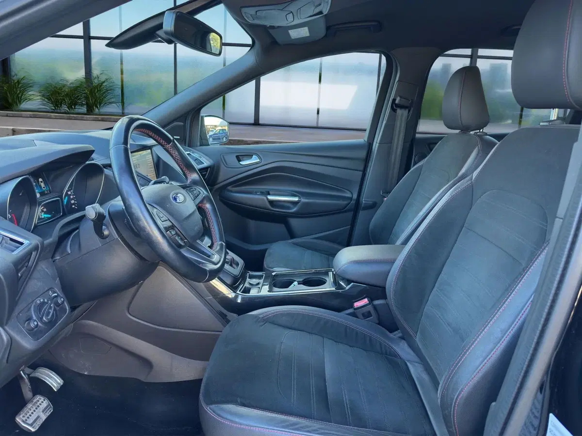 Ford Kuga usata a Cosenza (9)