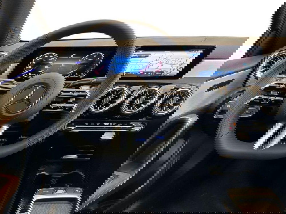 Mercedes-Benz Classe A Sedan nuova a Rimini (11)