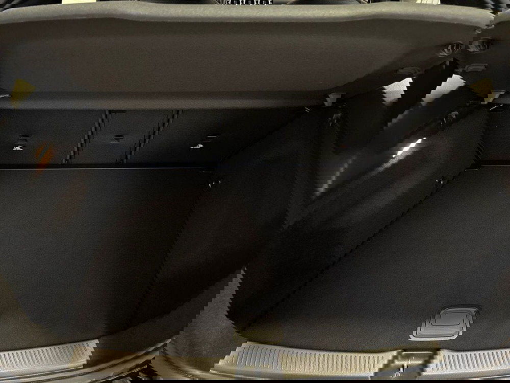 Mercedes-Benz Classe B nuova a Rimini (4)