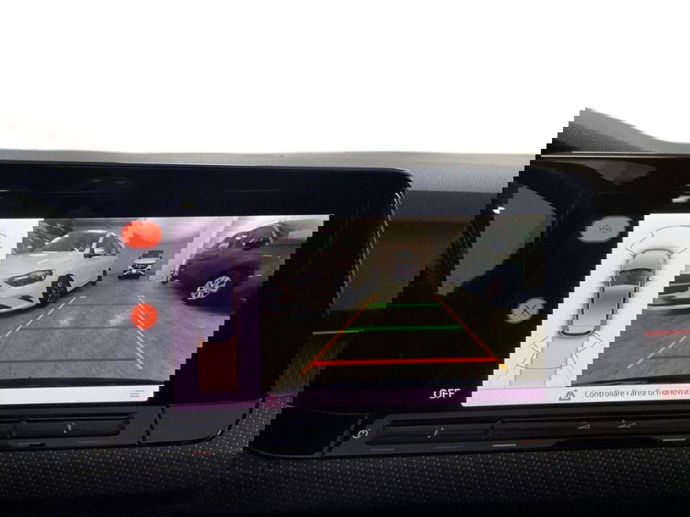 Volkswagen Golf Variant usata a Macerata (15)