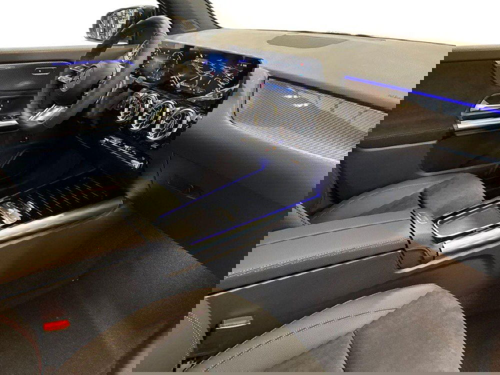 Mercedes-Benz GLA SUV nuova a Rimini (12)