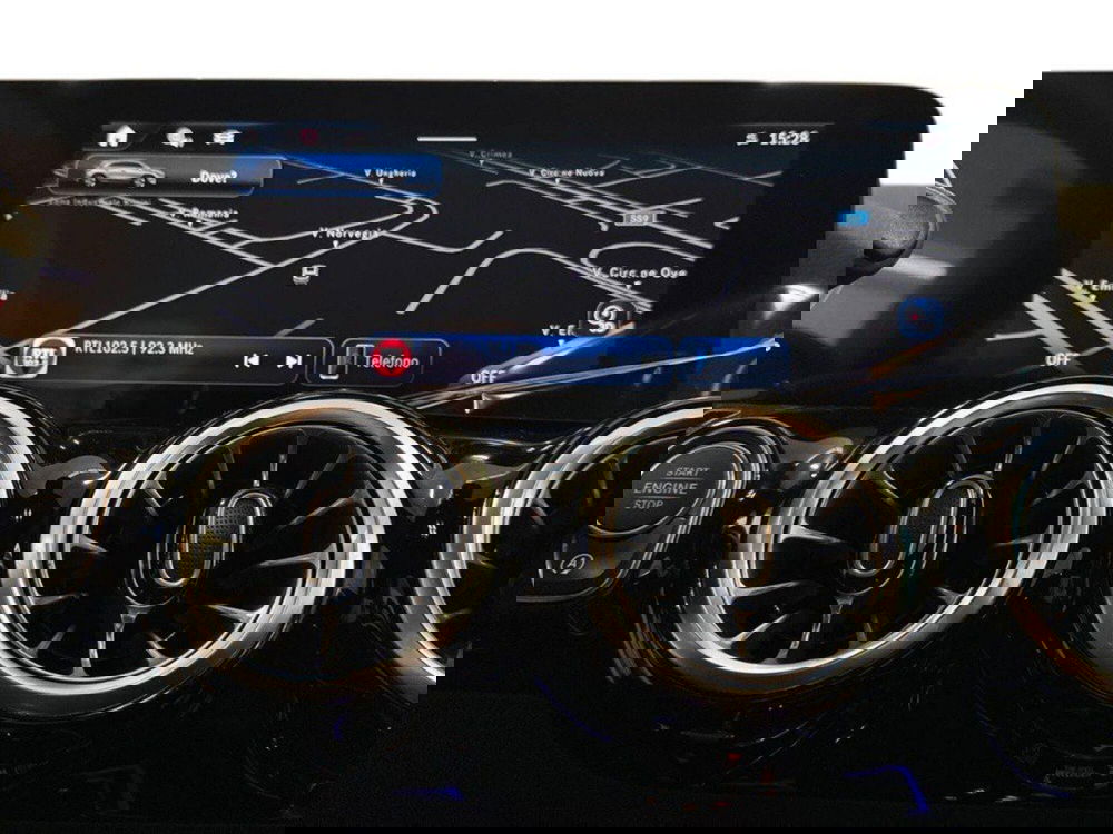 Mercedes-Benz GLA SUV nuova a Rimini (15)