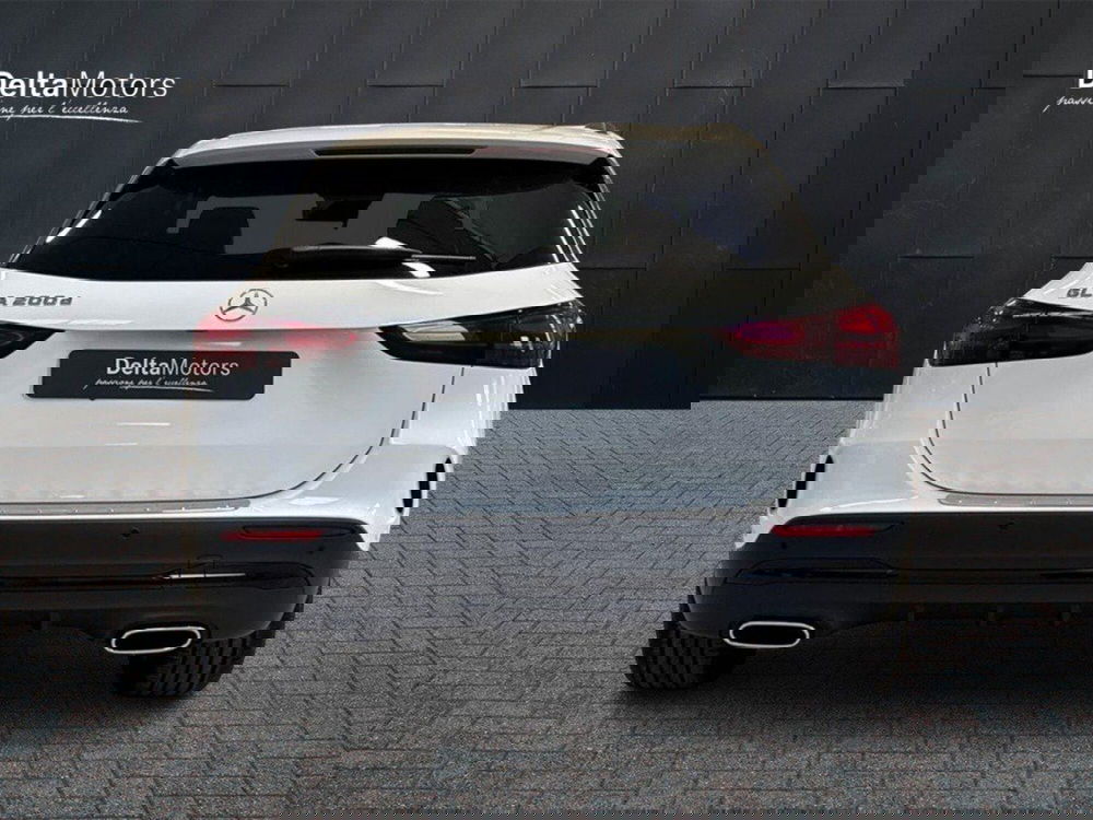 Mercedes-Benz GLA SUV nuova a Rimini (4)