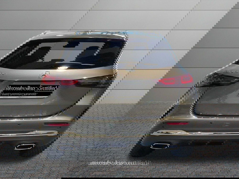 Mercedes-Benz GLA SUV usata a Macerata (4)