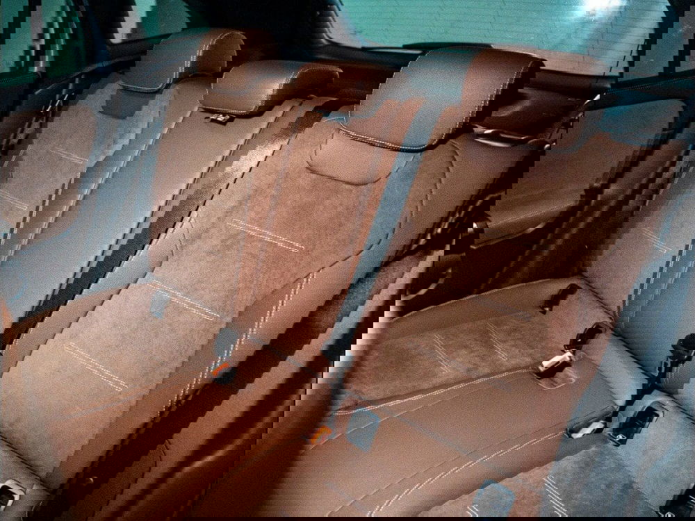 Mercedes-Benz GLA SUV nuova a Macerata (17)