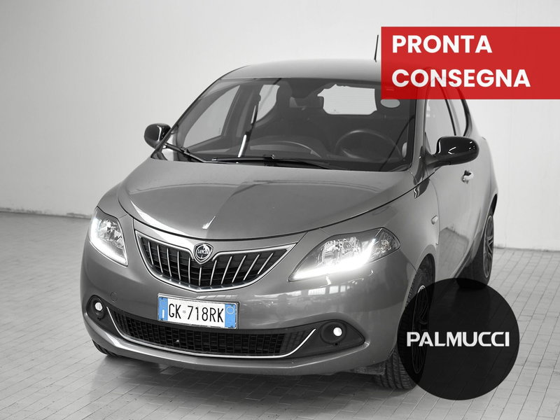 Lancia Ypsilon usata a Prato