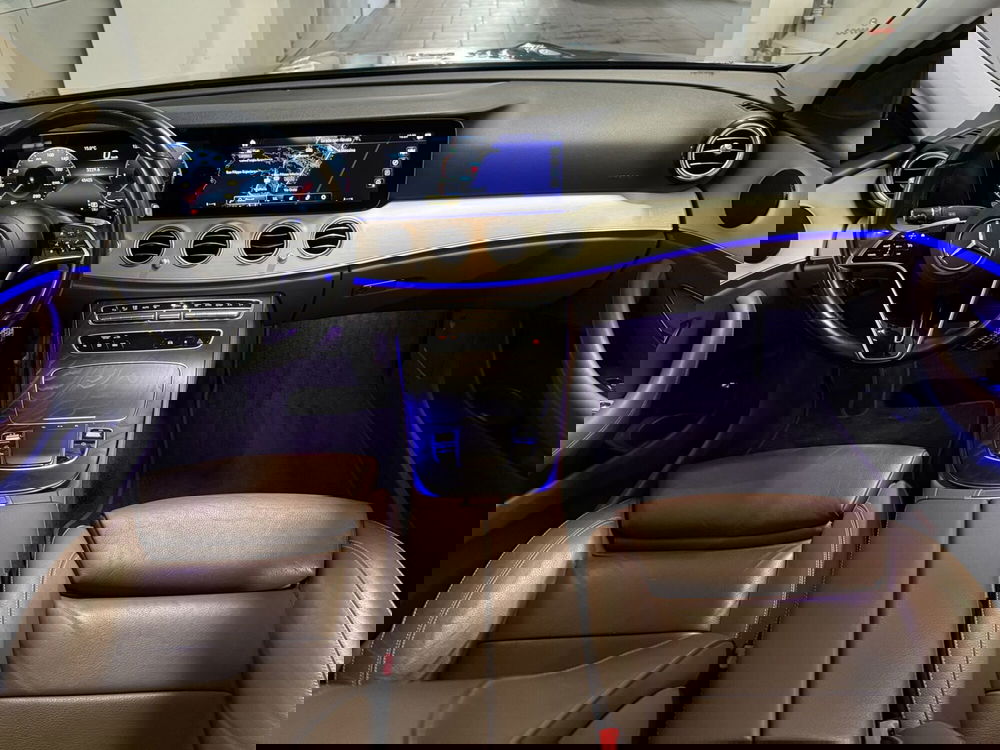 Mercedes-Benz Classe E usata a Messina (9)