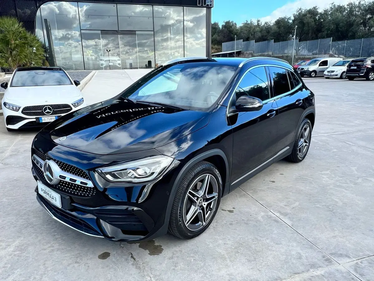 Mercedes-Benz GLA SUV usata a Messina