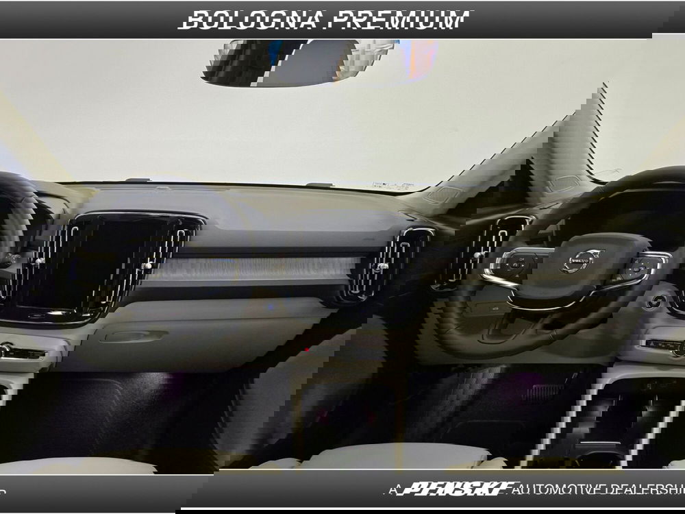 Volvo XC40 usata a Bologna (4)