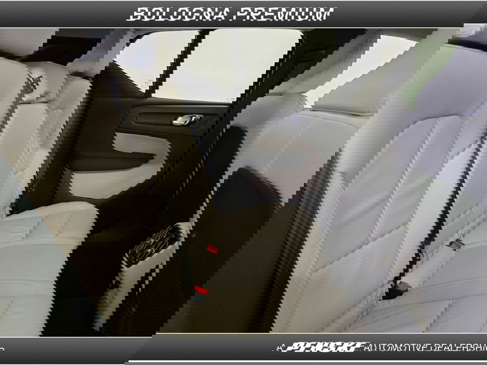 Volvo XC40 usata a Bologna (5)