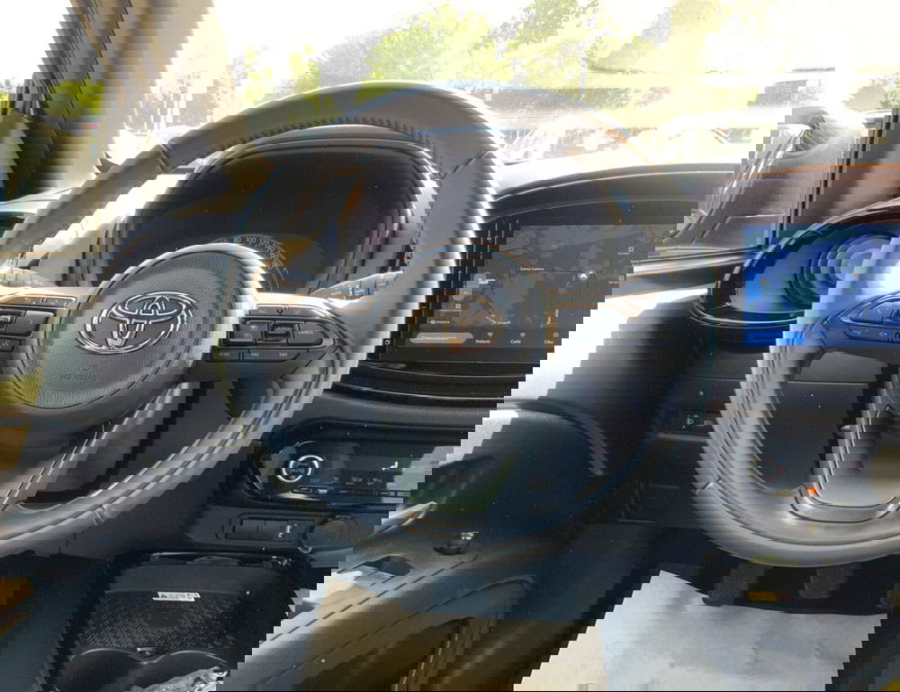 Toyota Aygo X usata a Perugia (11)