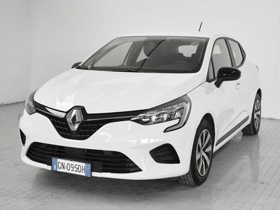 Renault Clio TCe 90 CV 5 porte Zen del 2023 usata a Prato