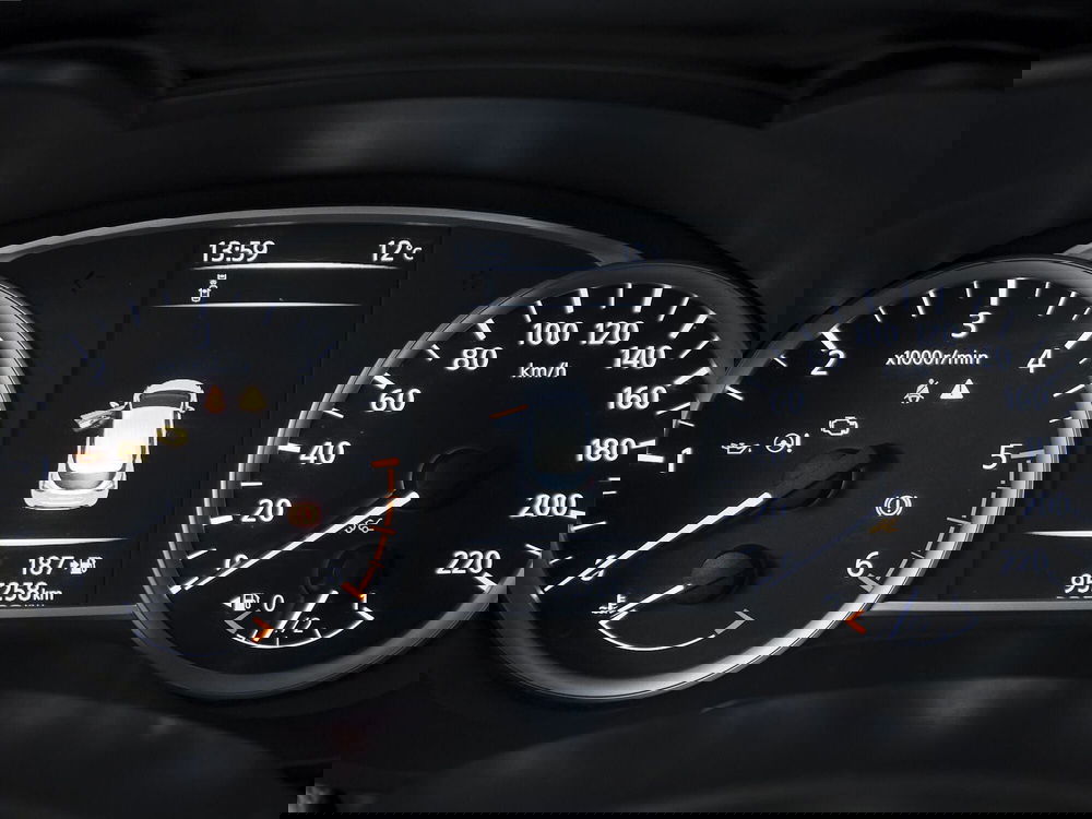 Nissan Micra usata a Prato (10)