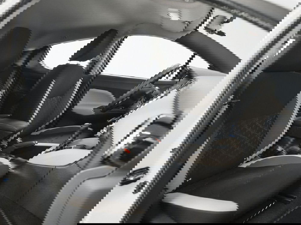 Nissan Micra usata a Prato (16)