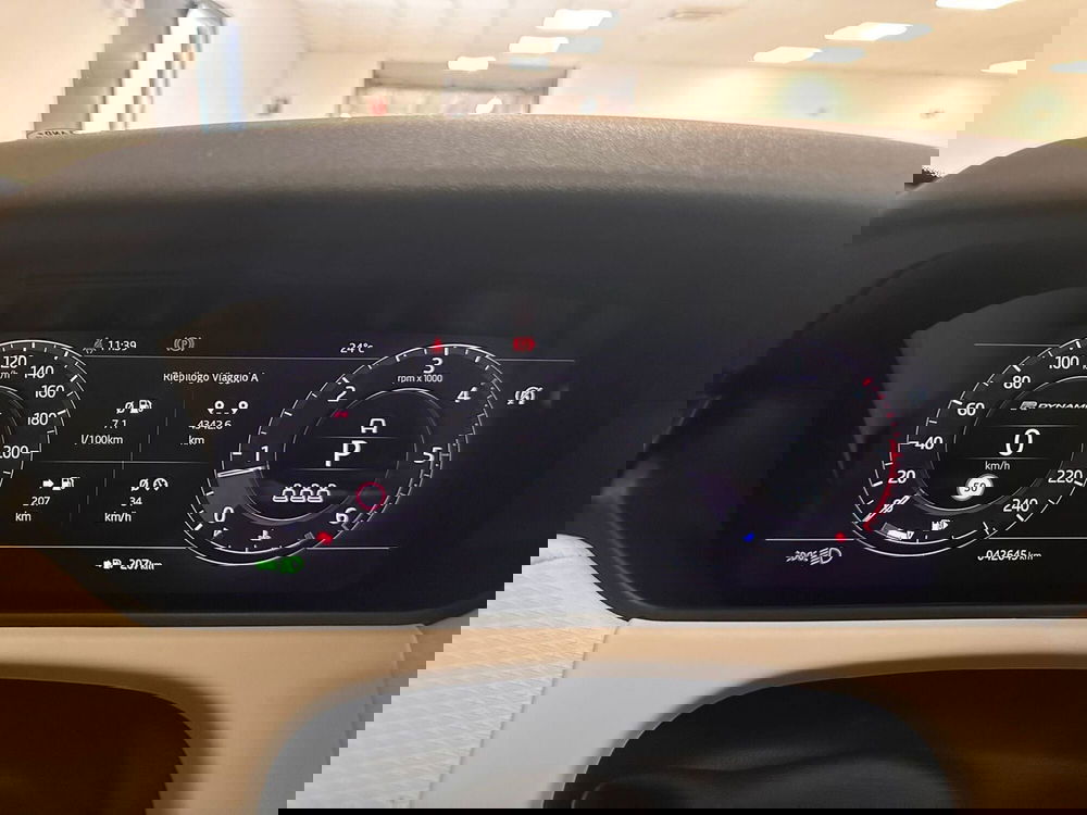 Land Rover Range Rover Velar usata a Cuneo (14)