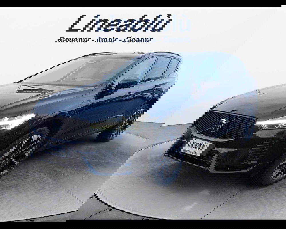 Volvo XC60 nuova a Bologna