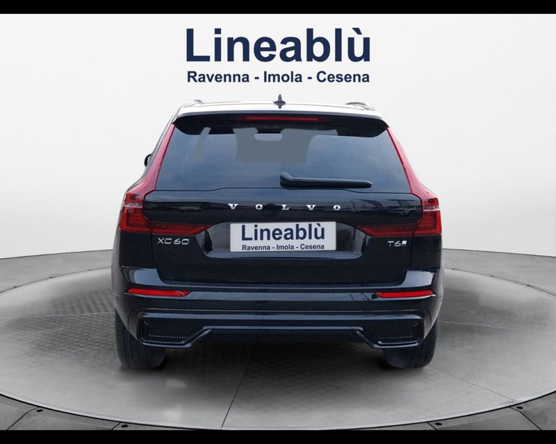 Volvo XC60 nuova a Bologna (4)