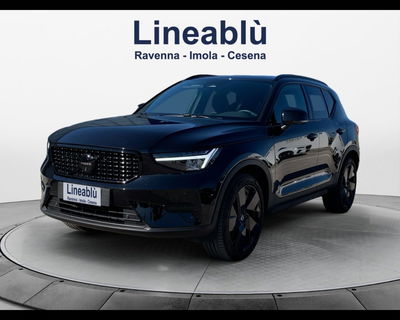 Volvo XC40 2.0 b3 Ultra Black Edition auto nuova a Ravenna