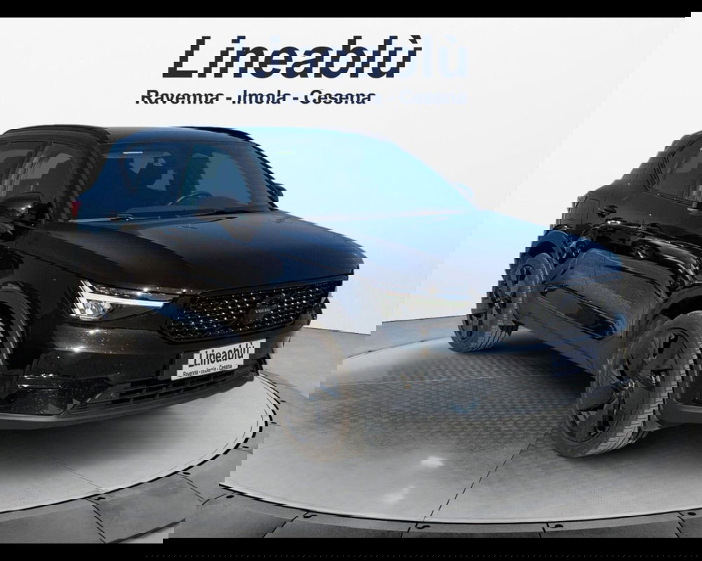 Volvo XC40 nuova a Ravenna (3)