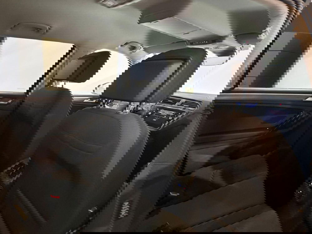 Volkswagen Tiguan usata a Milano (13)