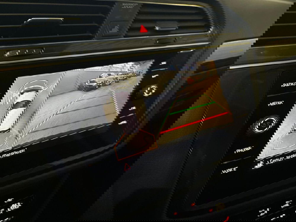 Volkswagen Tiguan usata a Milano (15)