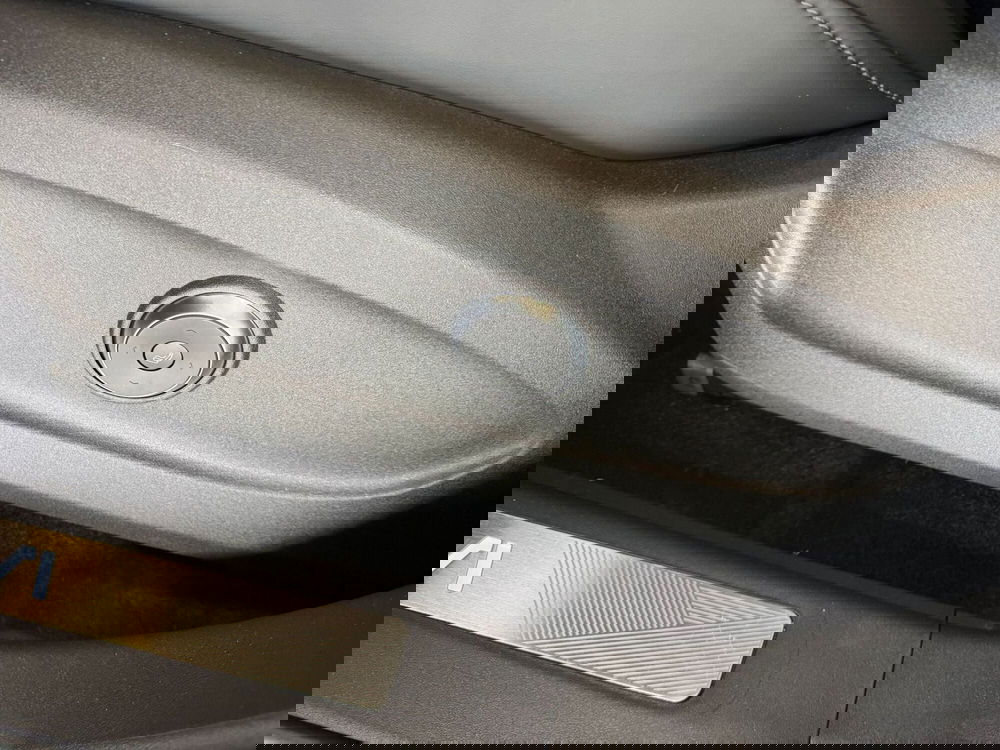 Omoda Omoda 9 SHS-P nuova a Monza e Brianza (18)