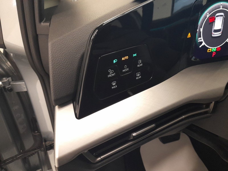 Volkswagen Golf Variant usata a Bologna (10)