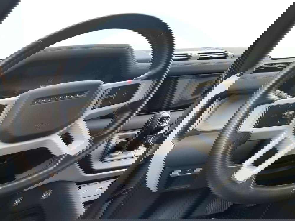 Land Rover Defender usata a Firenze (10)