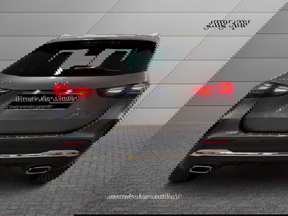 Mercedes-Benz GLA SUV usata a Firenze (4)