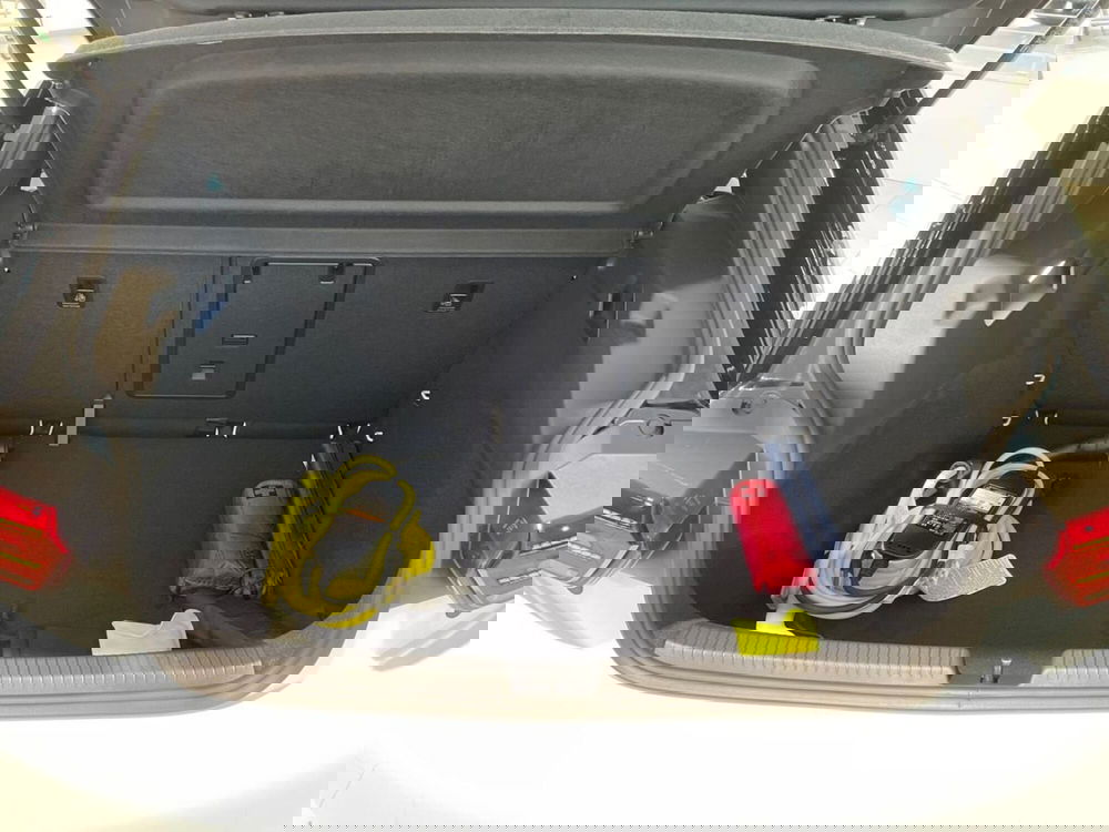 Volkswagen ID.3 nuova a Pistoia (10)